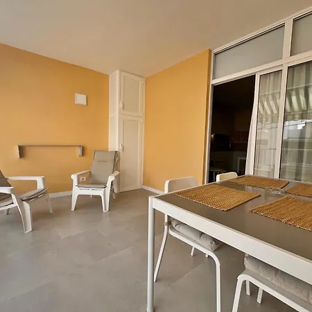 Vv Escala Apartment Puerto De Naos